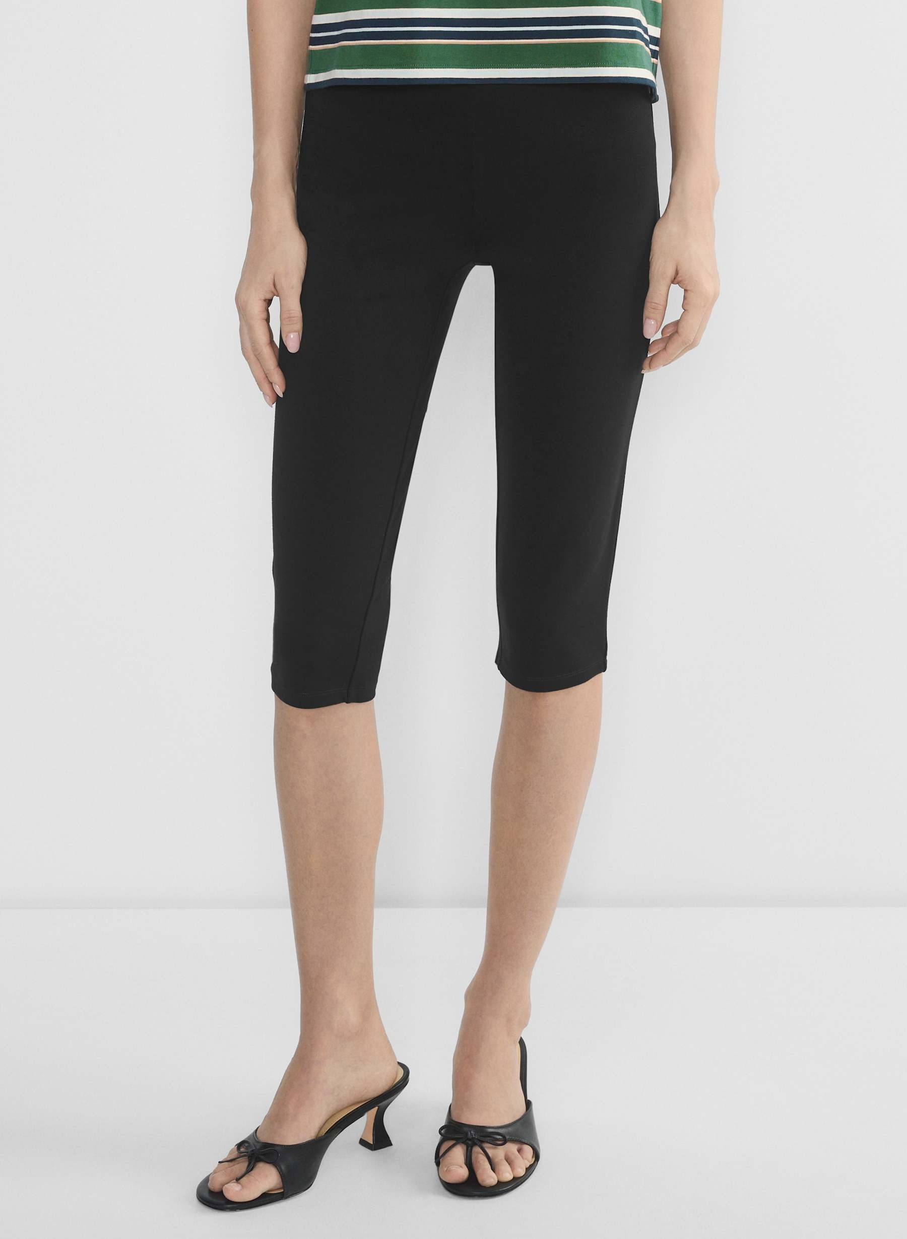 Aritzia, Sunday Best Scribe Capris