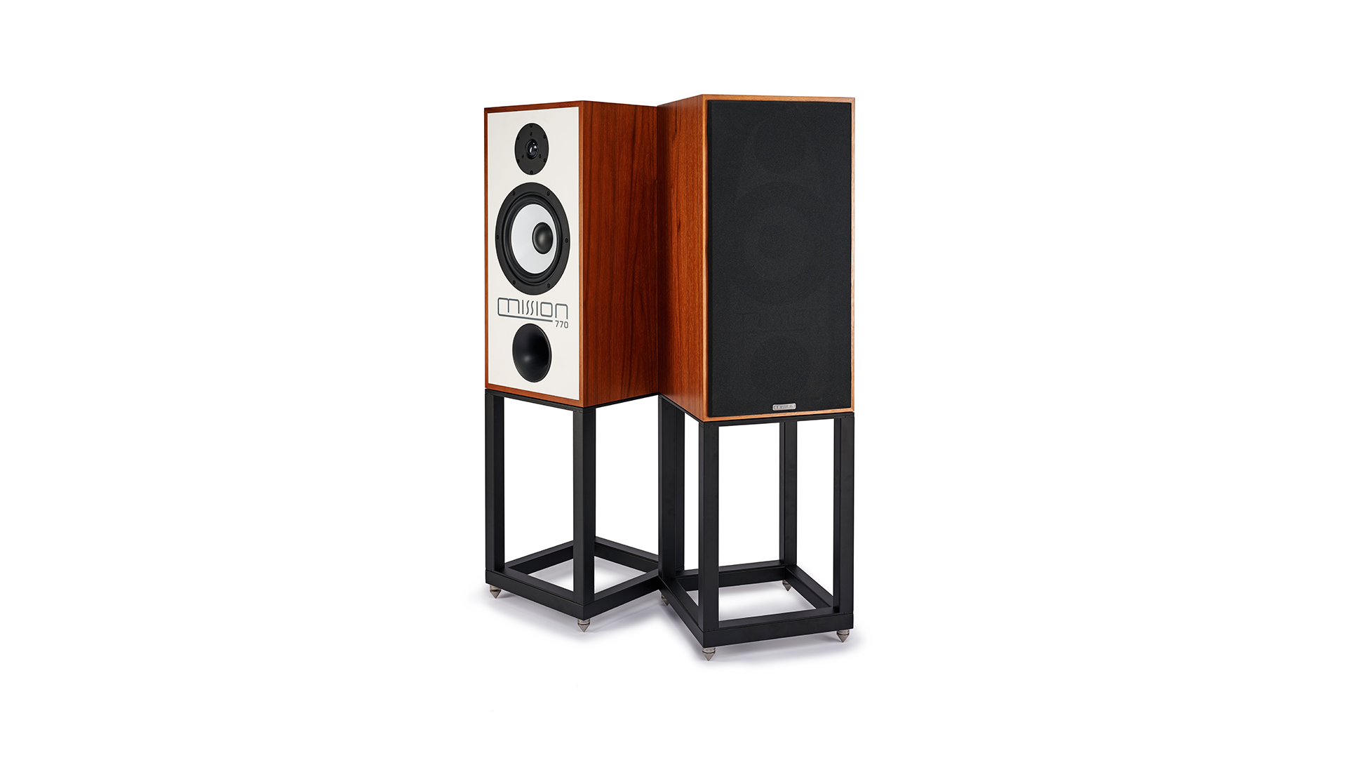 fremtid Tag telefonen Theseus Mission 770 review: massively capable retro-inspired speakers | What Hi-Fi?