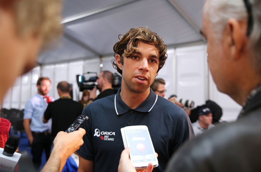 Michael Matthews (Orica-BikeExchange) with the press