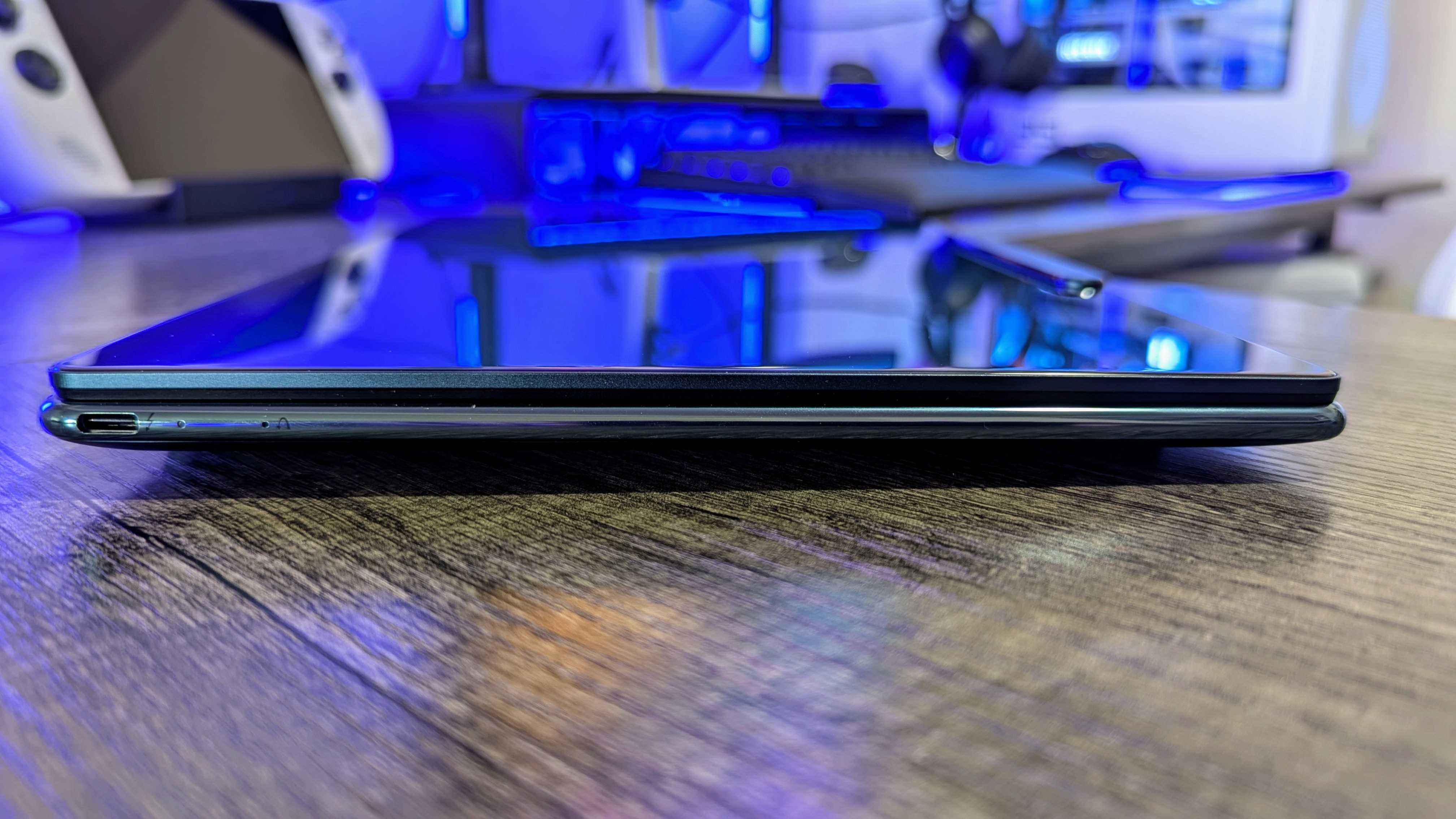 Image of the Lenovo Yoga Slim 9i 14 (Gen 10).