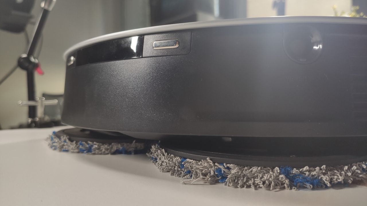 Ecovacs Deebot X1 Turbo