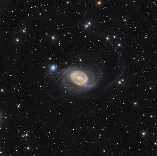 NGC 1512 & NGC 1510