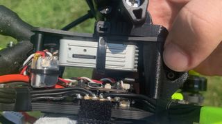 Standard wiring to connect the Air Unit to a racing drone