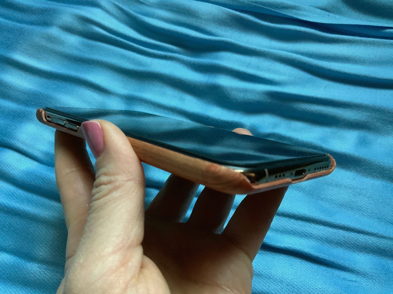 Pad &amp; Quill Woodline iPhone case