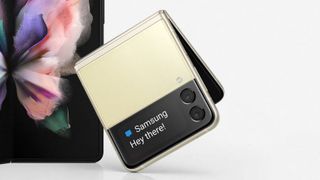 Alleged leaked render of Samsung Galaxy Z Flip 3