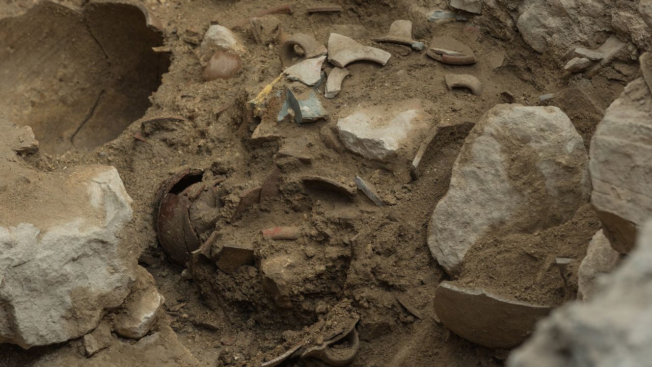 More destruction possibly from the ancient earthquake can be seen here.