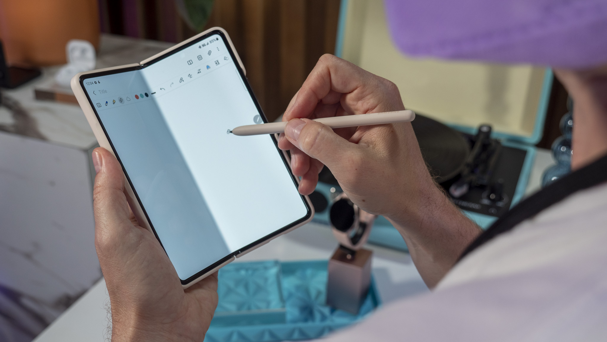 Which S Pens work with the Samsung Galaxy Z Fold 4?