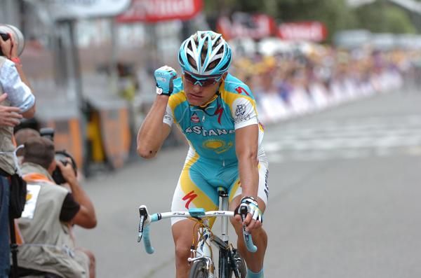 Alexander Vinokourov (Astana) got his revenge for the previous day's failure in Revel.