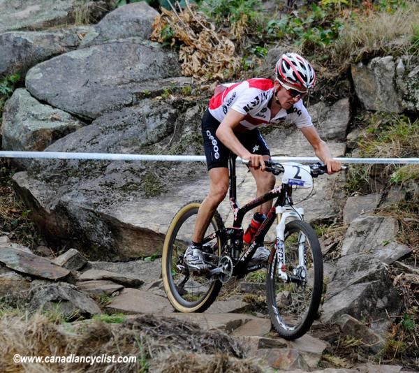 Mathias Fl&uuml;ckiger (Switzerland) alone off the front of the race with 3.5 laps