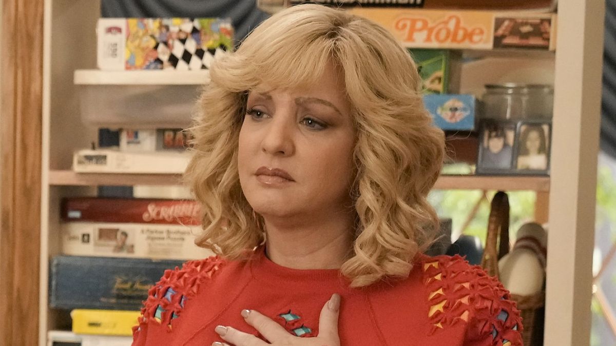 Wendi McLendon-Covey on The Goldbergs.