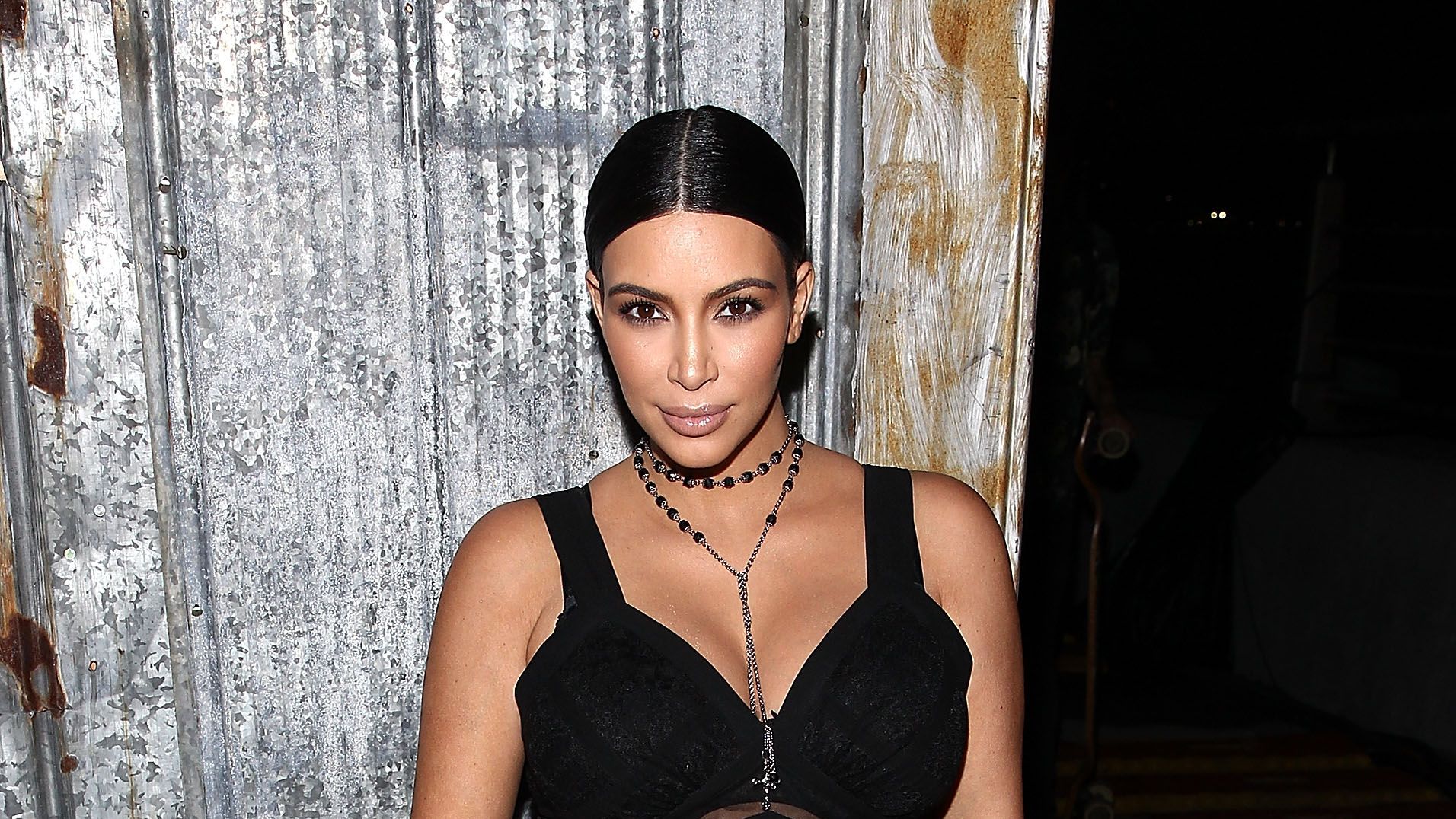 Want Kim Kardashian's Perfect Contour? Here Are The Exact Products She Uses