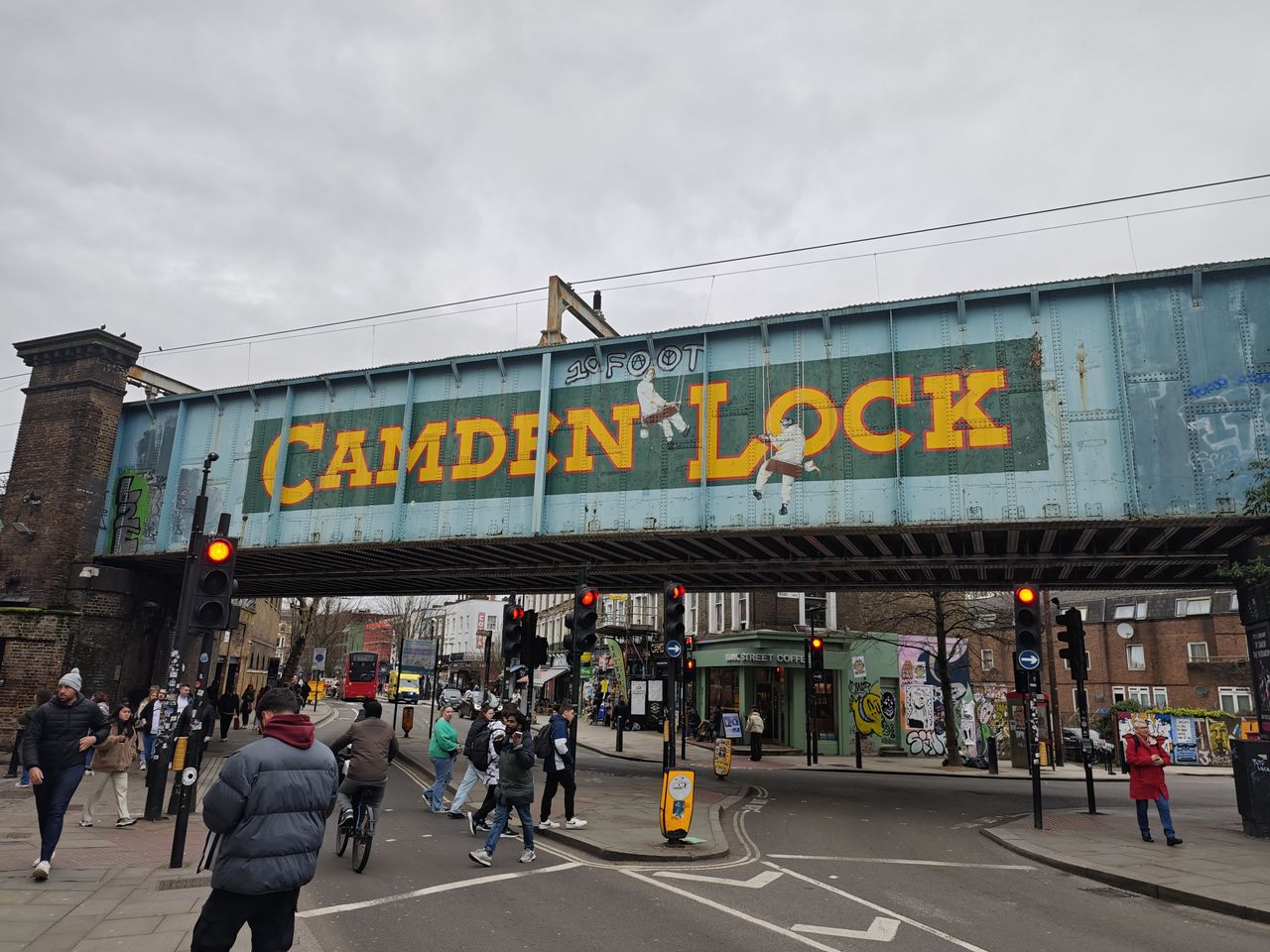 Camden Lock bridge street art taken with Xiaomi 14 Ultra at 1x