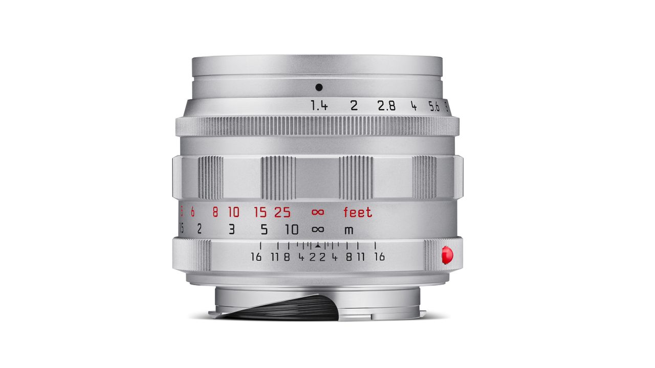 Leica Summilux-M 50mm f/1.4 Classic shot against a white backdrop
