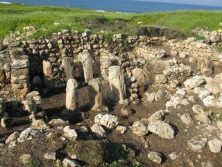 Tel Shikmona remains