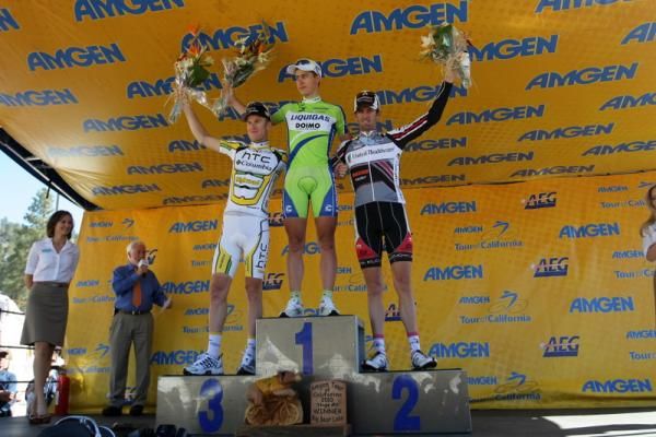 Stage winner Peter Sagan (Liquigas-Doimo) stands on top of the podium, with Michael Rogers (HTC-Columbia) and Rory Sutherland (UnitedHealthcare-Maxxis) by his side.