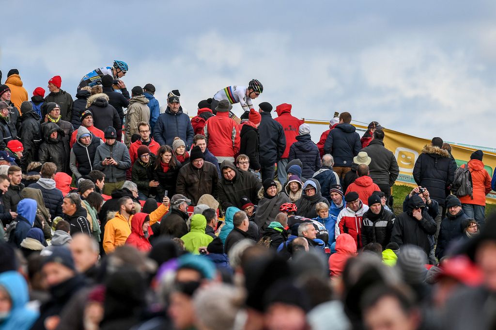 The crowd watches Wout Van Aert (Crelan-Vastgoedservice) ride past