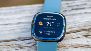 Fitbit Sense 2 weather cards