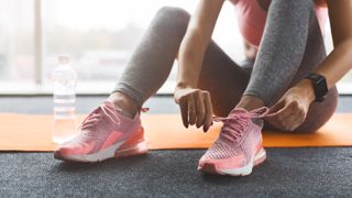 how running shoes should fit: woman trainers