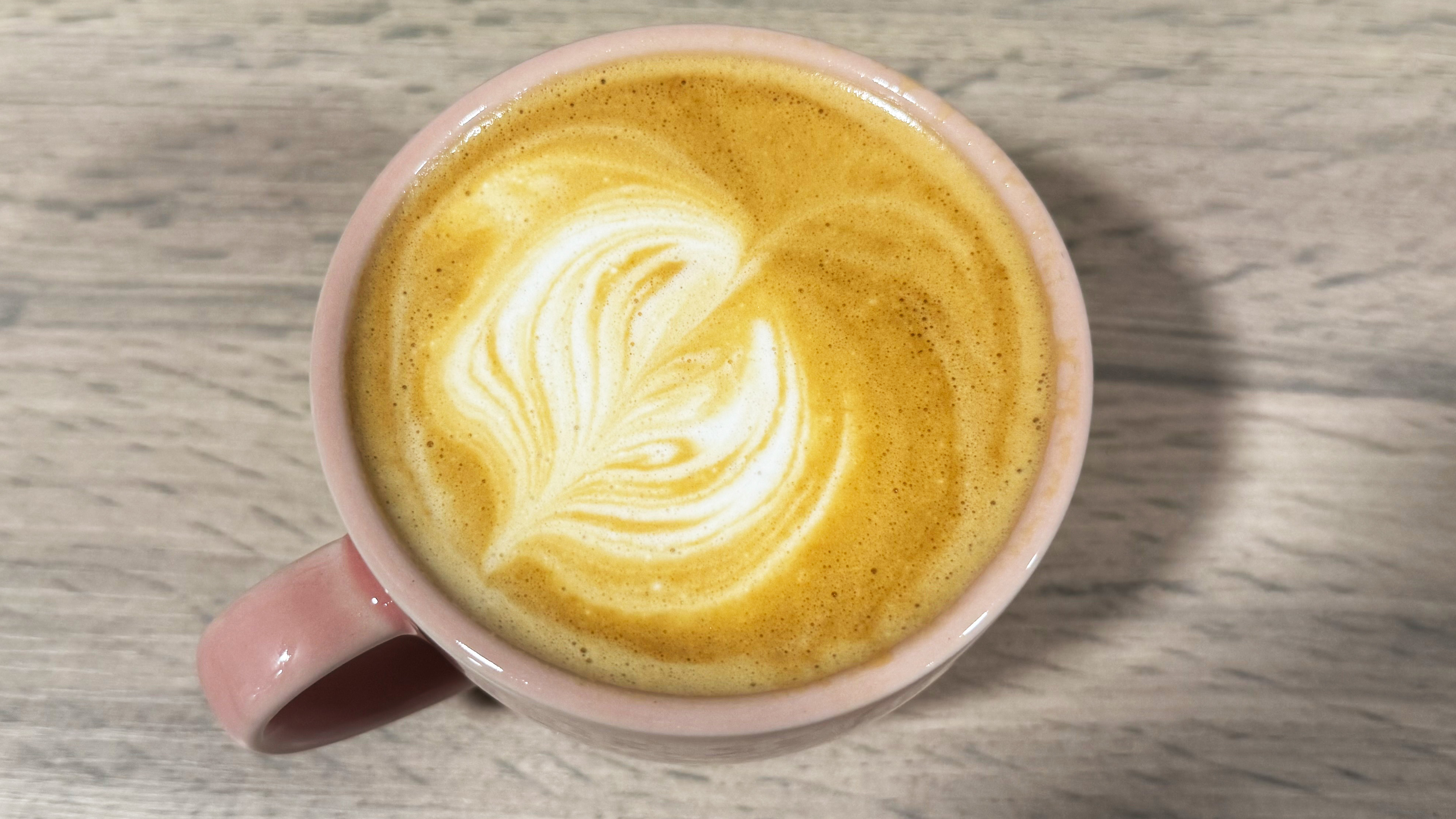 a photo of coffee made on the casabrews ultra pro