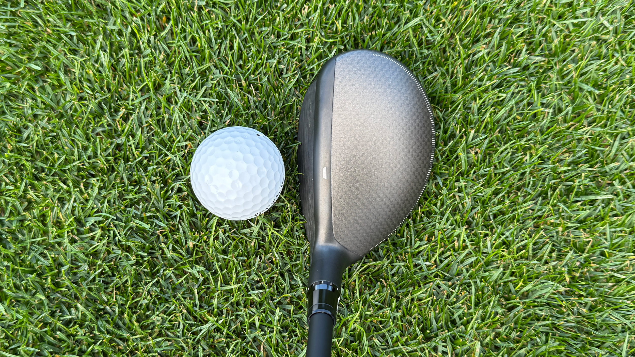 TaylorMade Qi4D Rescue at address