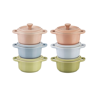 6 Piece Macaron Cocotte Set