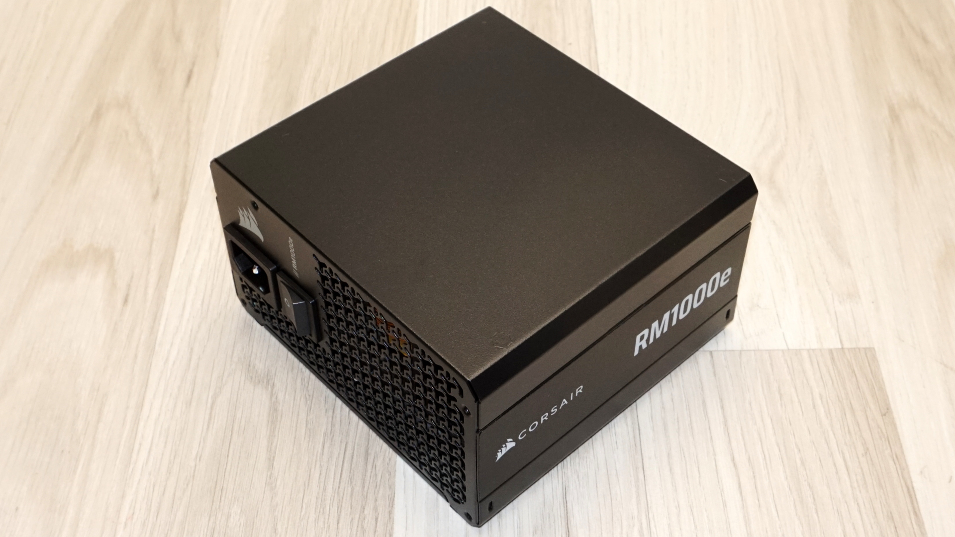 Corsair RM1000e 2026 (ThermalProtect)