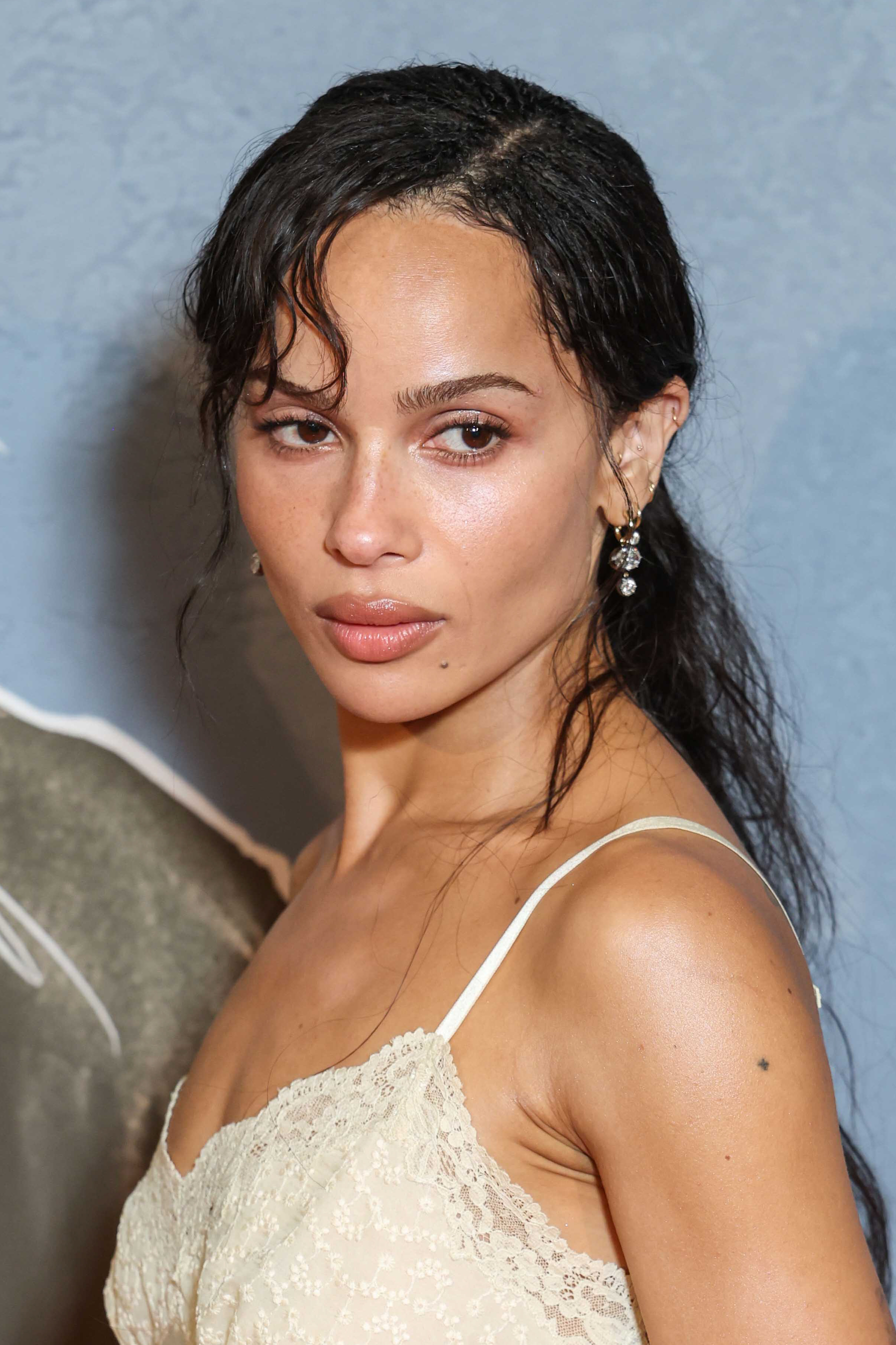 face framing - Zo&amp;euml; Kravitz