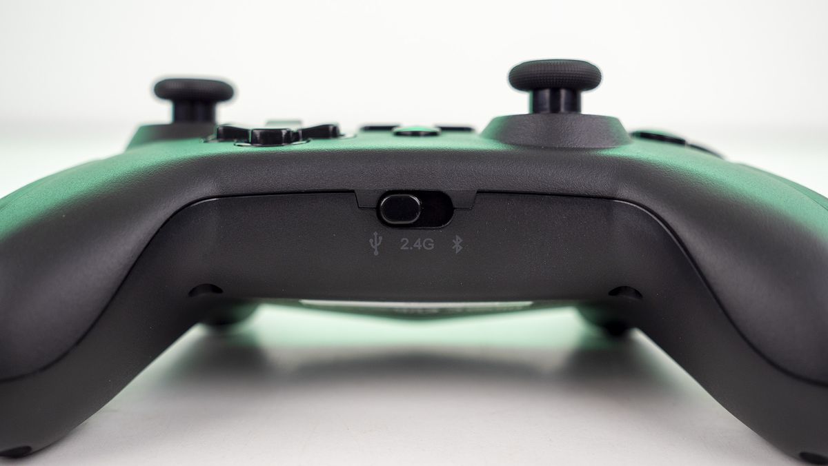 HyperX Clutch controller