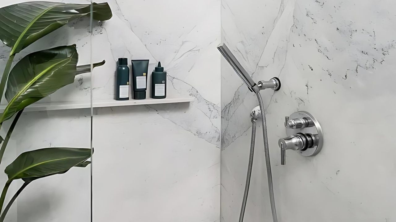 Shower with plant and products