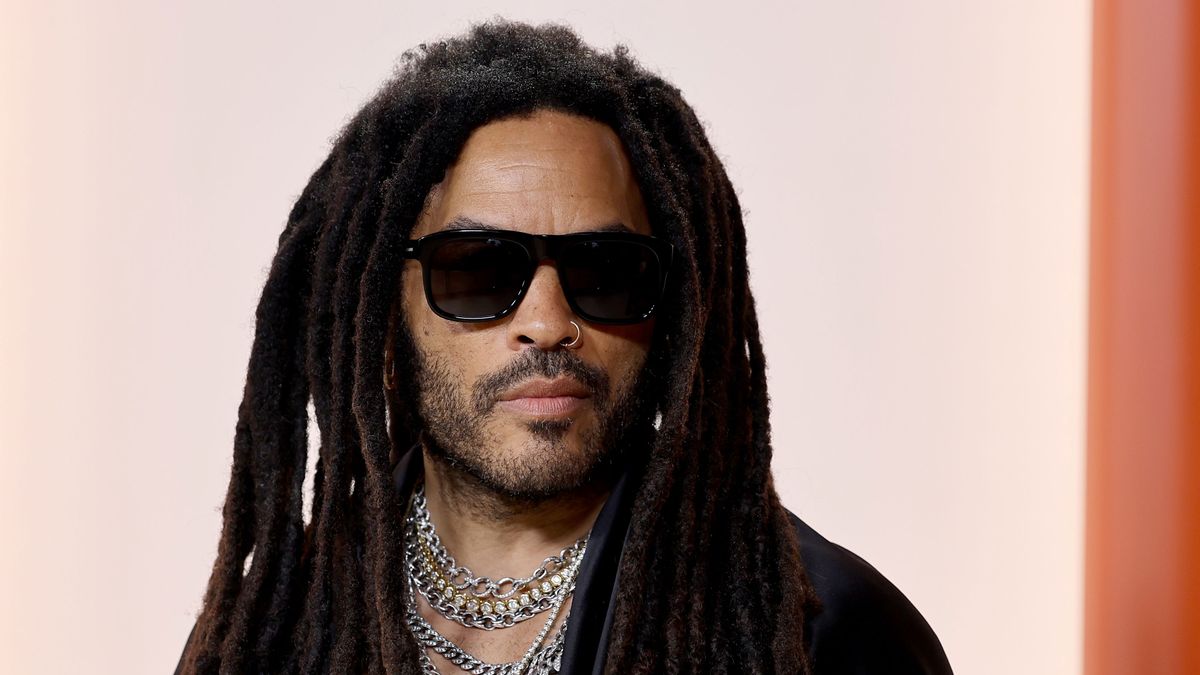 Lenny Kravitz has turned his living room into a maximalist haven ...