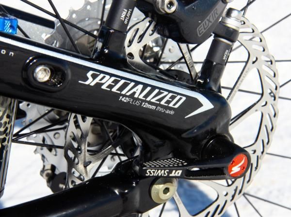 Specialized's 142 Plus design blends a 12mm thru-axle axle and wider hub flange spacing for a stiffer and stronger rear wheel.