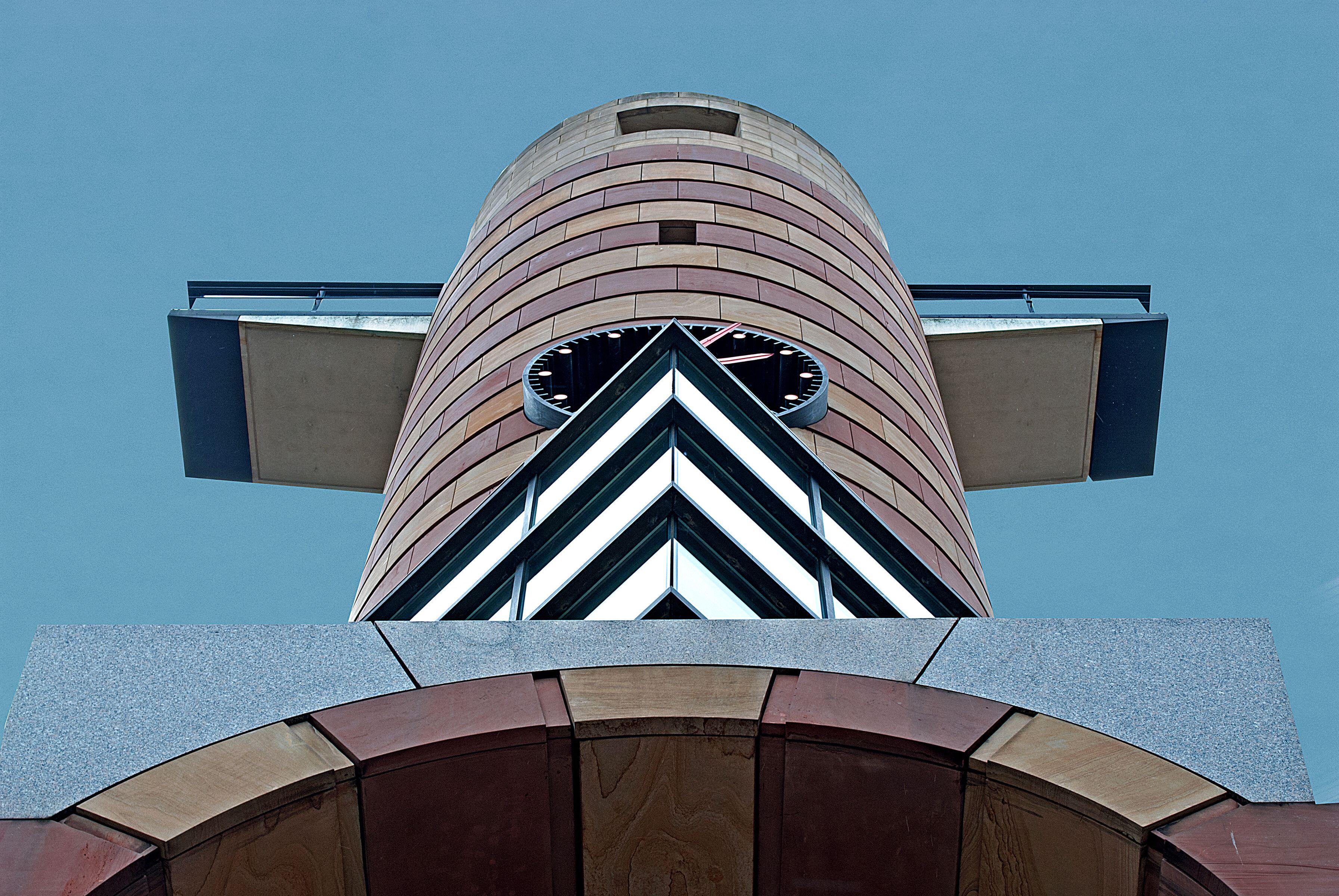 1990s Postmodernism Architecture Red Yellow No. 1 Poultry, London EC2R 8EN by Sir James Stirling &amp; Michael Wilford Associates