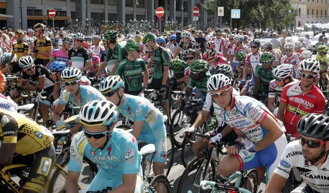 The start of the Coppa Bernocchi