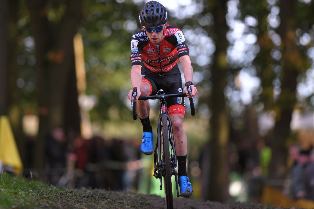 li Iserbyt (Pauwels Sauzen-Bingoal) won the elite men Superprestige Gavere race