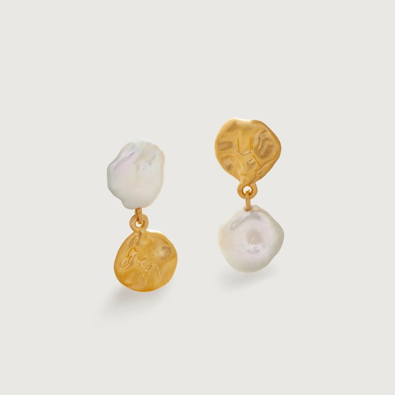 Image of pearl &amp;amp; gold earrings
