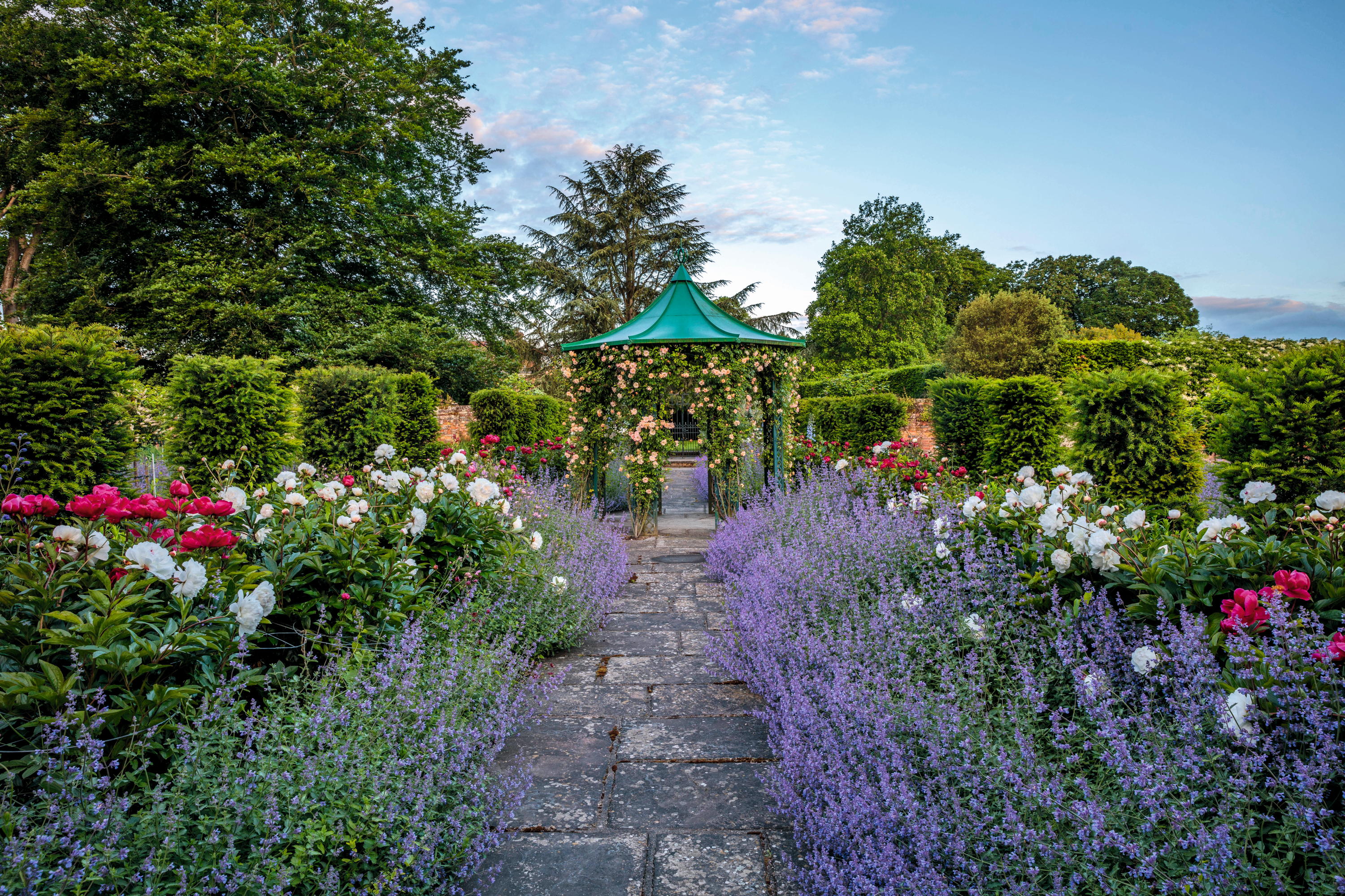 The gardens at Bledlow Manor