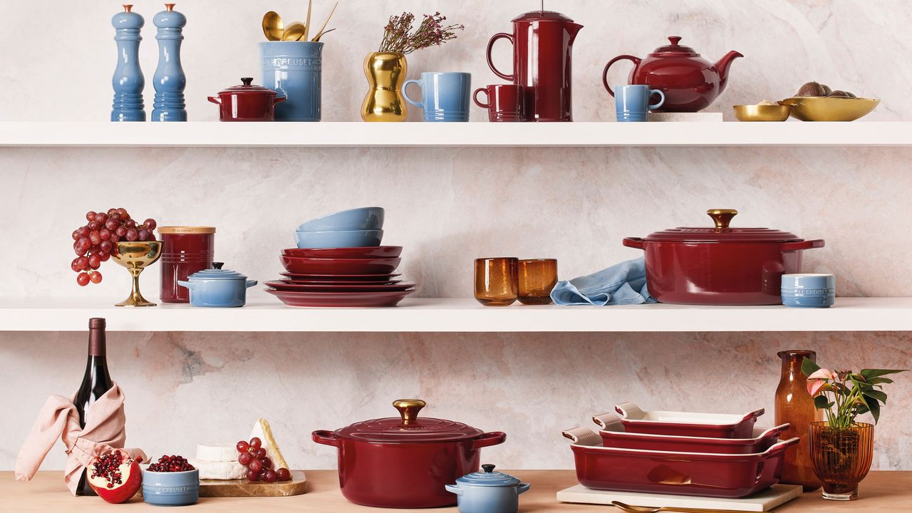 Le creuset red and blue cast iron