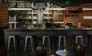 Pay special emphasis to the social spaces, in particular the bar