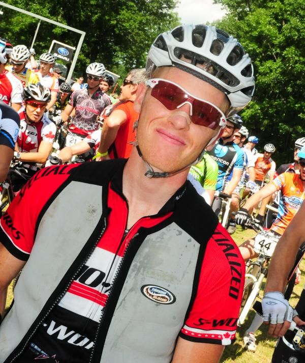 Max Plaxton (Sho-Air/Specialized) with his ice vest at the start.