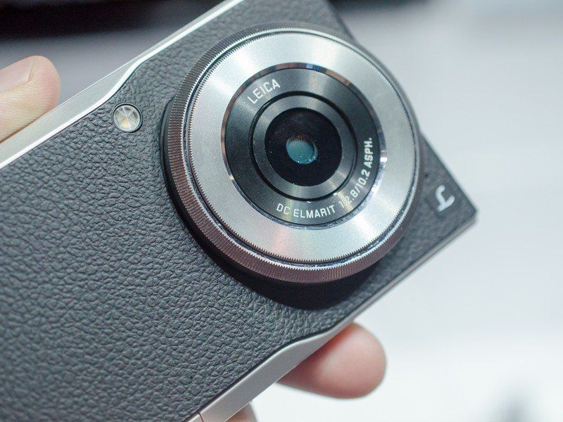 Panasonic Lumix CM1