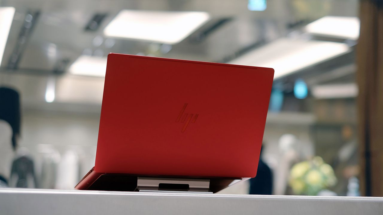 HP Limited Edition Scuderia Ferrari PC
