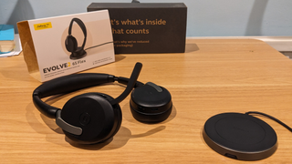 Jabra Evolve2 65 Flex Bluetooth headset during our test and review process