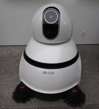 LG Cloi home robot