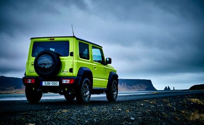 Suzuki Jimny 2019 exterior in green