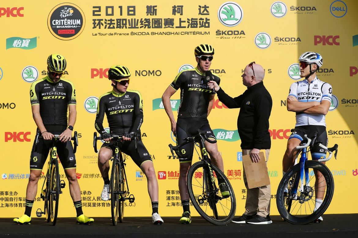 The Mitchelton-Scott team on stage