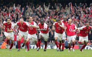 Arsenal players celebrate victory against Manchester United in the 2005 FA Cup final.