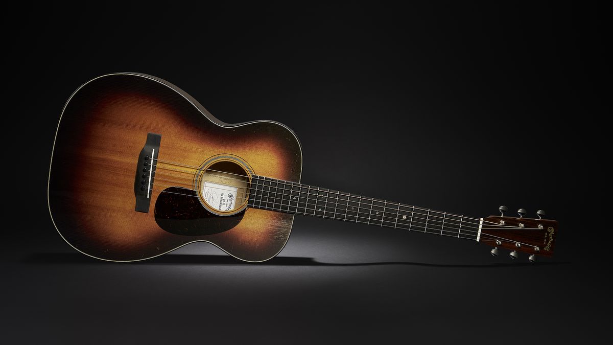 Joe Bonamassa Martin 00-18