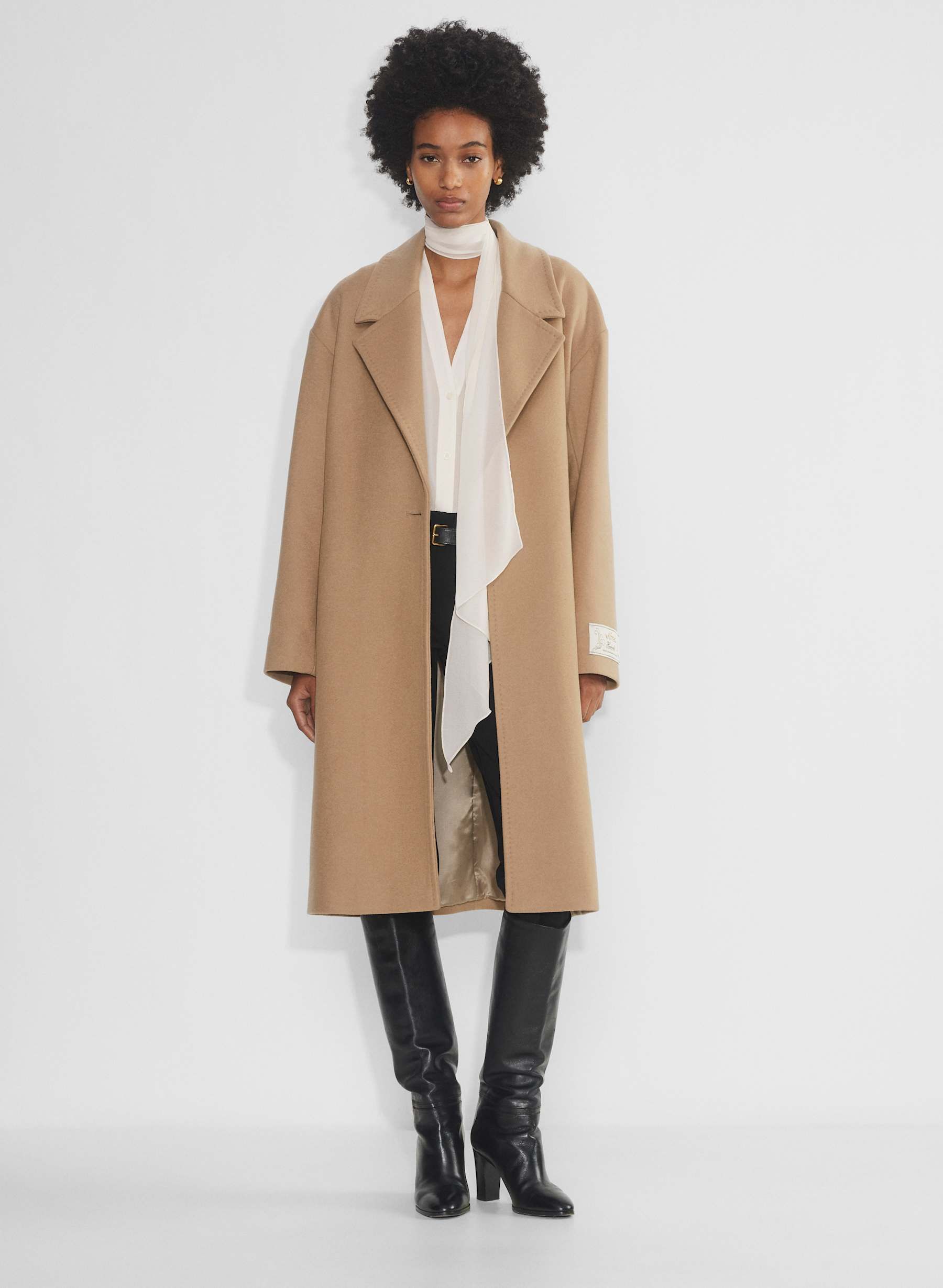 aritzia,