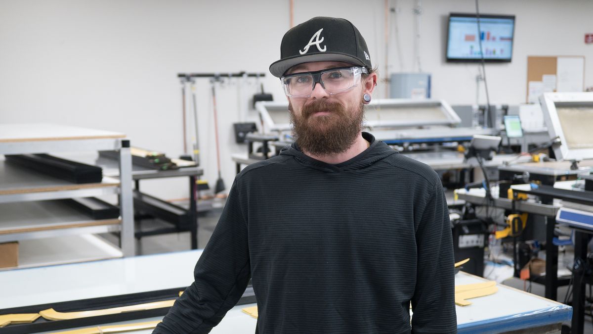 Enve composites cut and ply manager