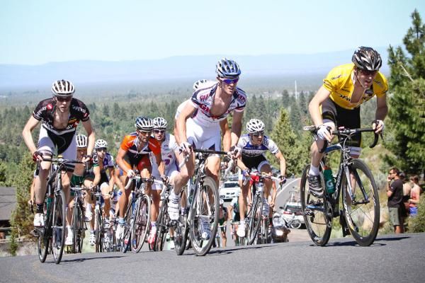 The peloton gave chase but nobody could capture Michael Olheiser (Moontoast).
